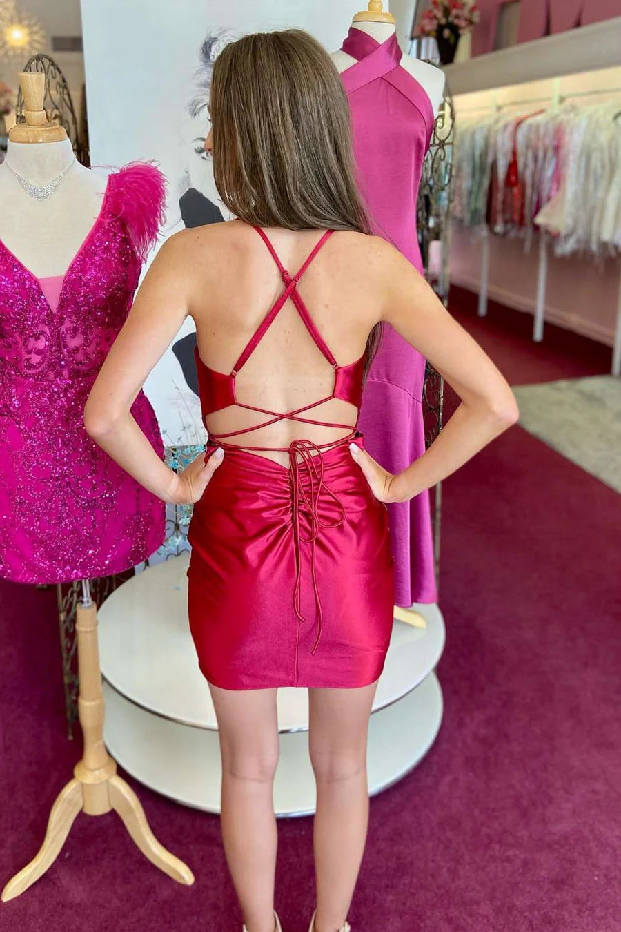 Vestido corto de fiesta con cuello en V y cordones para regreso a casa